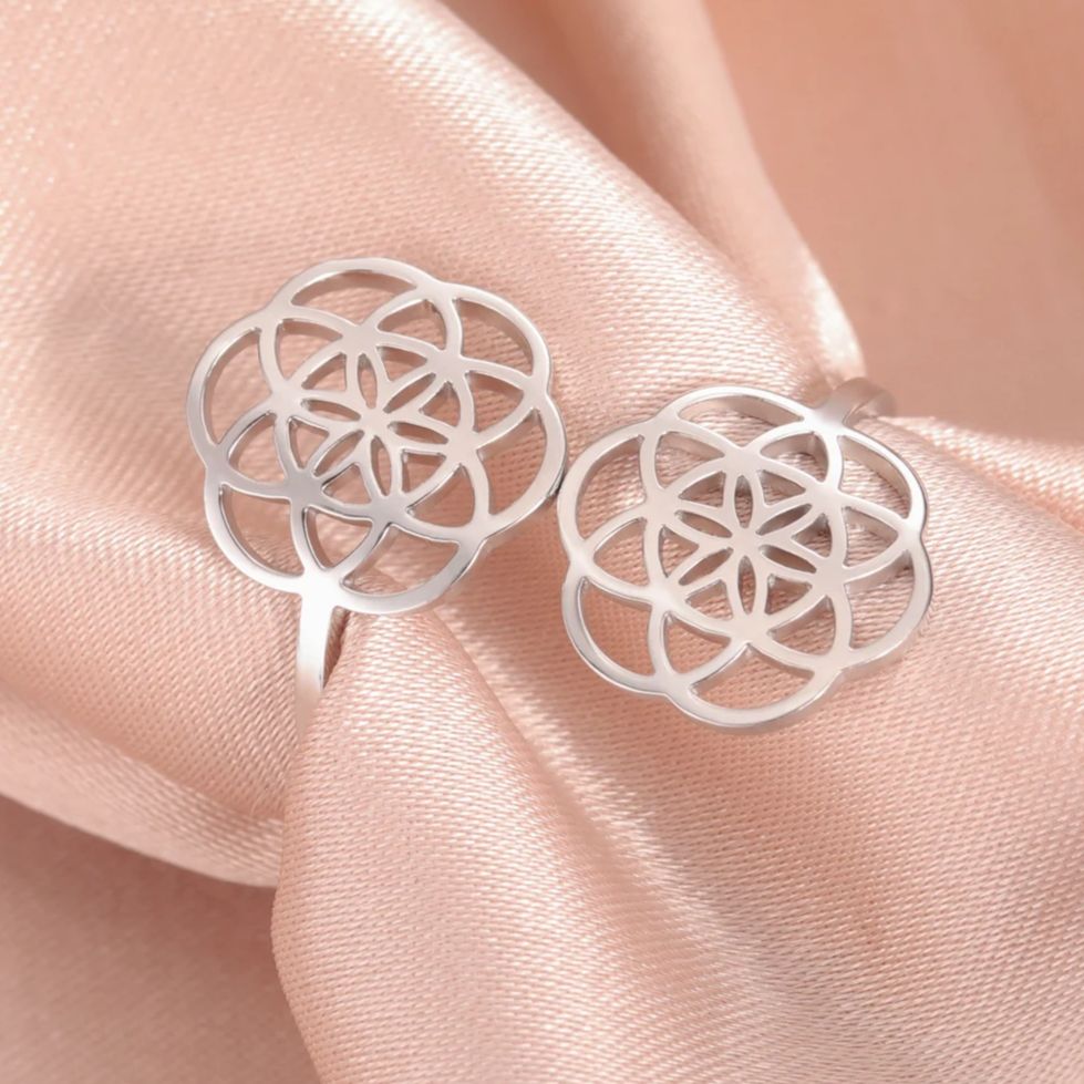 LIKGREAT Hollow Flower of Life - Wedding Sutra 评论和价格