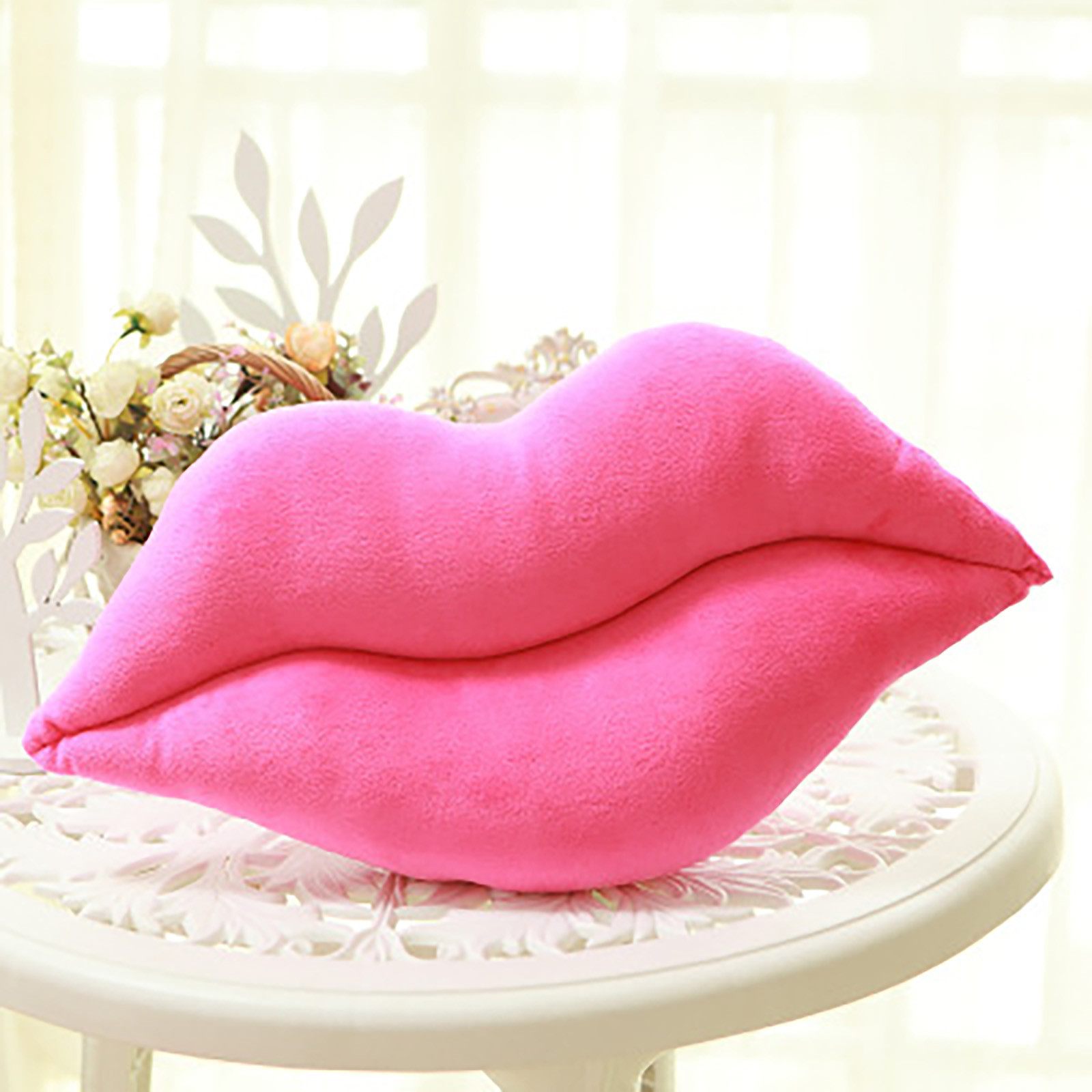 30/50cm Valentine's Day Throw  - Wedding Hampers 评论和价格