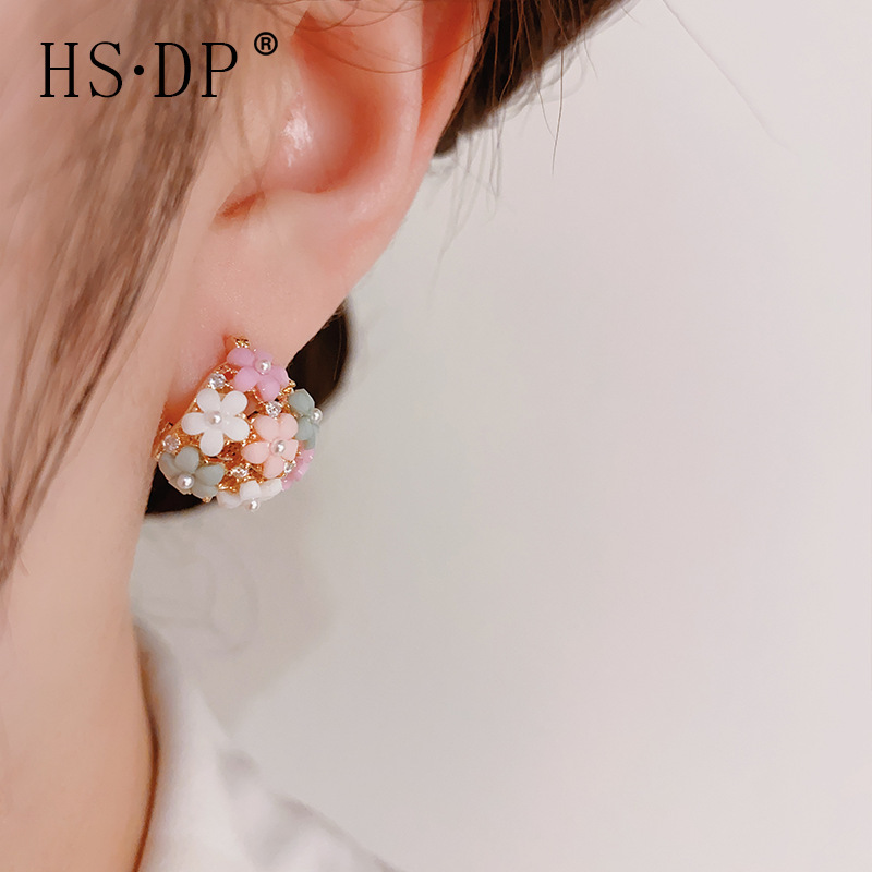 Fashionable Zircon Pearl Flowe - Wedding Hampers 评论和价格